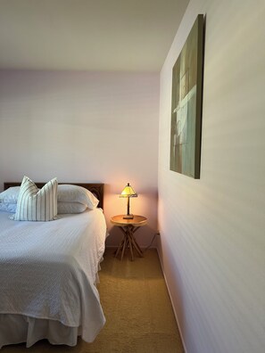 2 bedrooms, iron/ironing board, WiFi, bed sheets - 55+ Gated Comm - Peaceful 2 bedroom house  in Menifee - 90 Min. Night Required (Menifee)