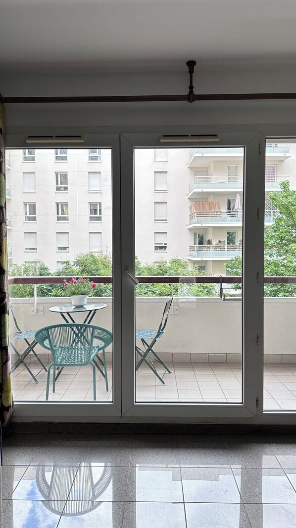 Interior - Cozy apartment near La Défense & Paris La Défense Arena (Courbevoie)
