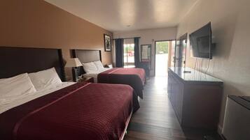 1 bedroom, desk, iron/ironing board, free WiFi