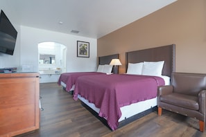 Quadruple Room, 2 Double Beds, Non Smoking - Budget Inn By OYO San Augustine (San Augustine)