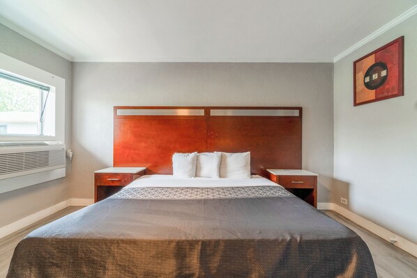 Chambre, 1 très grand lit, non-fumeur