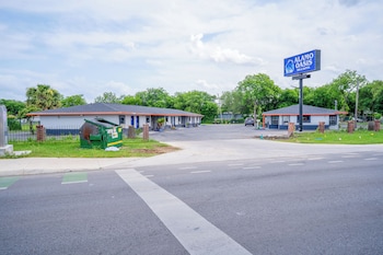 Alamo Oasis Inn And Suites By Oyo San Antonio