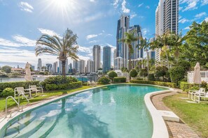 Pool - Panorama Riverfront Surfers Paradise Retreat (Surfers Paradise)