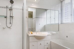 Dusche