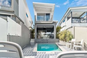 Imagen sin descripción, 3 de 28, botón