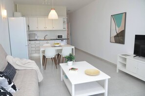 TV - Apt. El Guirre Nº 8 - bajo (Valle Gran Rey)