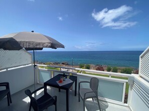 Outdoor dining - Apt. El Guirre Nº 13 - alto (Valle Gran Rey)