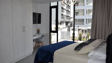 Monolocale Executive, vista città | Biancheria da letto di alta qualità, copriletto in piuma