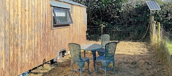 1 bedroom accommodation in Cilau Aeron, near Lampeter