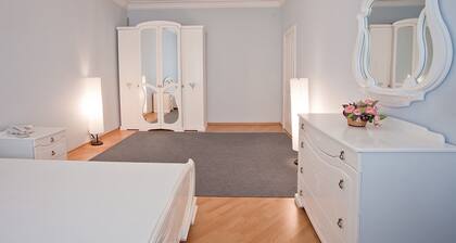 Apartment on Nezavisimosti 35