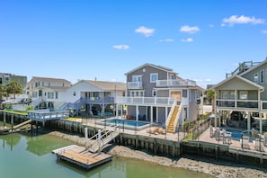 Exterior - 4 BR Waterview Home- Pool- Gameroom- Sleeps 11 (North Myrtle Beach)