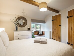 2 habitaciones, wifi gratis y ropa de cama