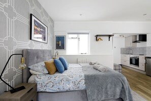 Classic Studio, Patio | Living area | 48-inch Smart TV with digital channels - Brighton Courtyard boutique (Brighton)