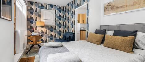 Fer et planche à repasser, Wi-Fi gratuit