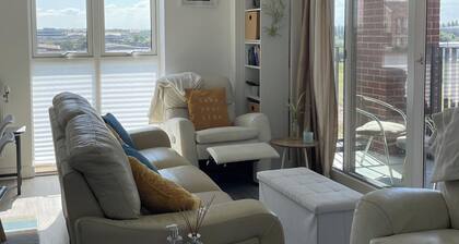 Modern Apartment All Amenities Greater London