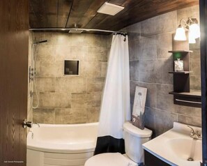 Towels, soap, toilet paper