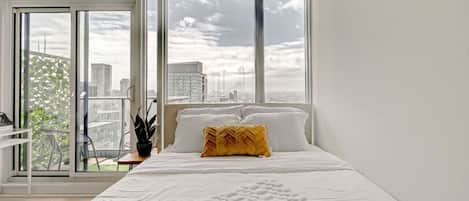 Desk, iron/ironing board, free WiFi, bed sheets