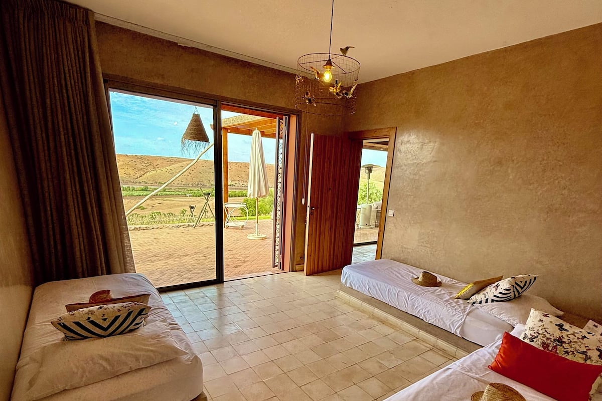 1 habitación y caja de seguridad en la habitación
