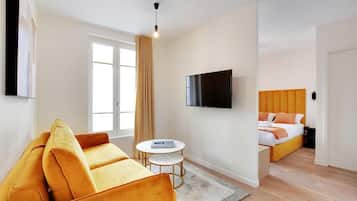 Appartement Supérieur | Coin séjour | TV connectée