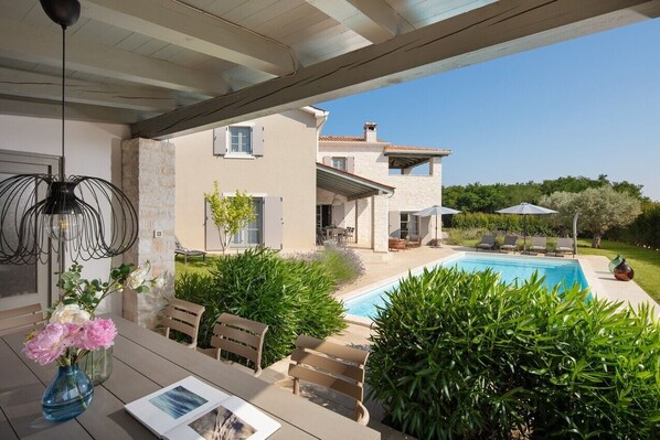 Pool - New! Villa Corinne with 42 m2 pool, sauna, family, bbq (Srebrnici)