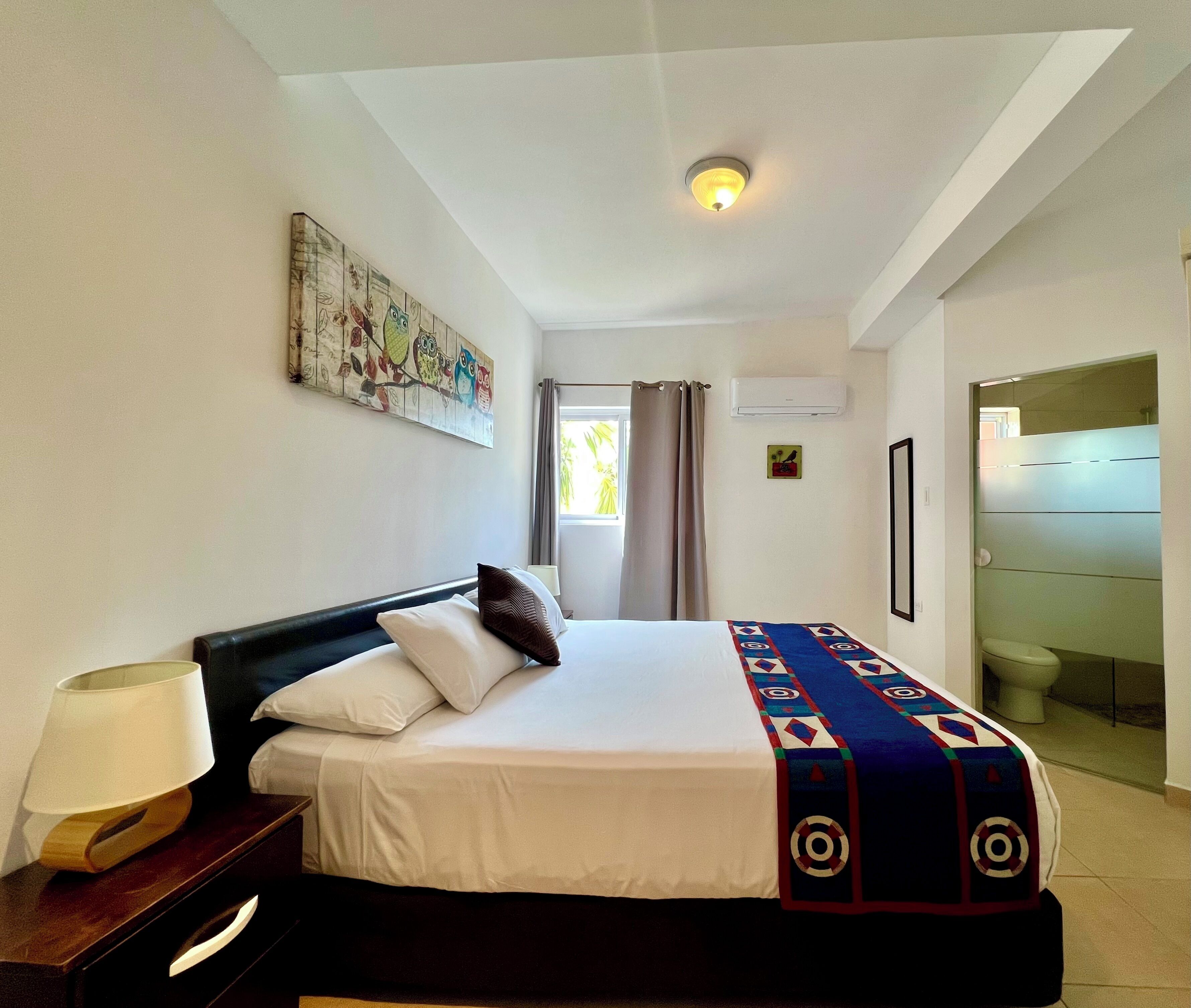 Deluxe Apartment, 2 Bedrooms | Individually decorated, individually furnished, free WiFi, bed sheets