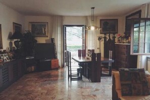 Interior - Villa La Perla - 2 (Stiava frazione di Massarosa)
