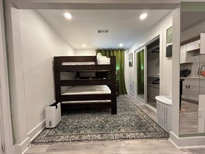 1 bedroom, iron/ironing board, WiFi, bed sheets