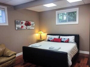 1 quarto, ferros/tábuas de passar roupa, Wi-Fi, roupa de cama