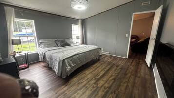 3 habitaciones, escritorio, cuna de viaje y wifi gratis