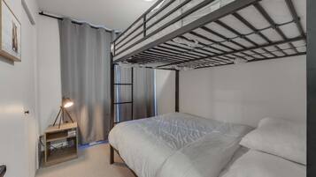 5 bedrooms, iron/ironing board, travel cot, WiFi