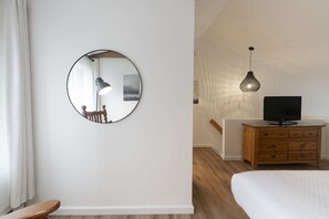 4 bedrooms, iron/ironing board, travel crib, WiFi