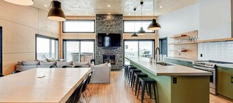 VAIL 12 - Modern 5 bedroom chalet for 18 people with spa