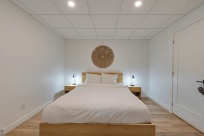 4 Schlafzimmer, Bügeleisen/Bügelbrett, Reisekinderbett, WLAN
