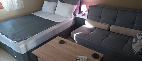 1 dormitorio, caja fuerte, tabla de planchar con plancha y wifi gratis