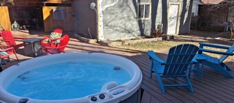 Grand Junction Bike Hotel & Hot Tub