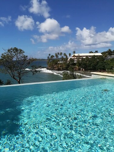 CAHAYA VILLA, Luxury 3 bedroom, Ocean View