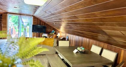 That 70’s Loft- Peace, Love and a Funky Stay!