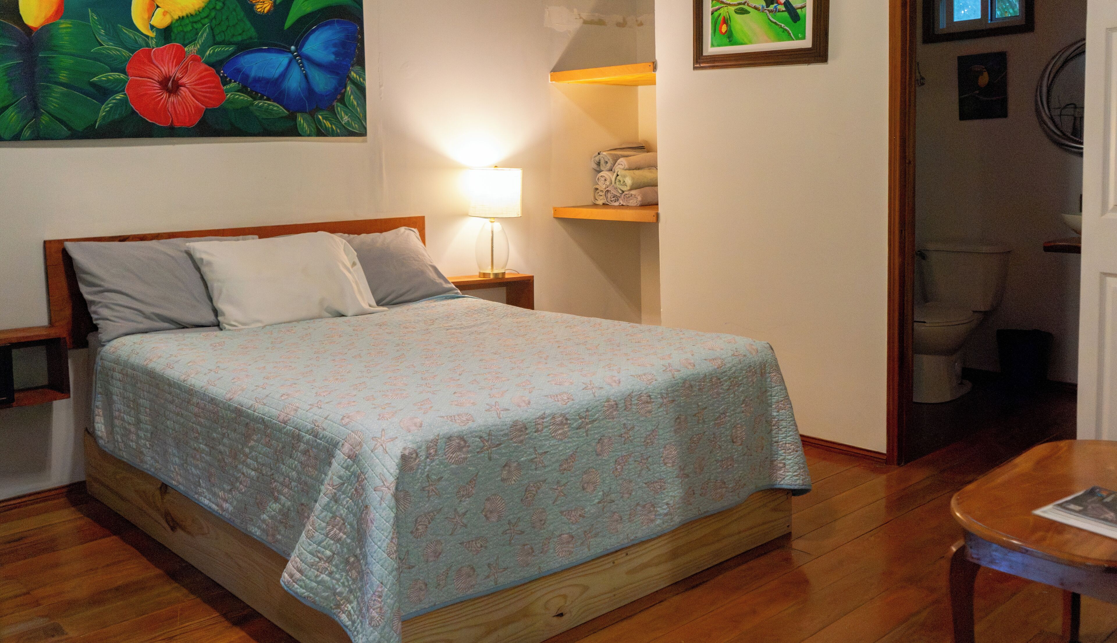 1 bedroom, WiFi, bed sheets