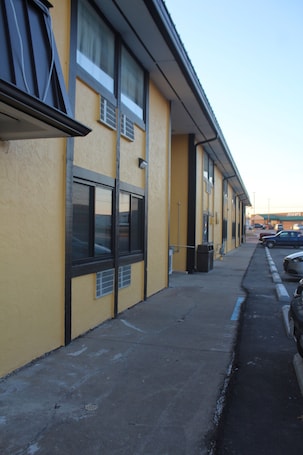 Exterior. Extended Stay Warrenton Inn