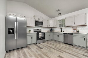 Microwave, oven, stovetop, dishwasher