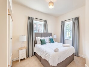 4 chambres, Wi-Fi gratuit, draps fournis