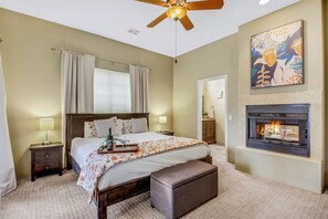 3 chambres, fer et planche à repasser, Wi-Fi, draps fournis