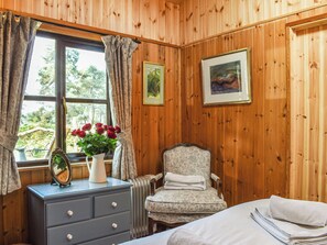 1 quarto, Wi-Fi de cortesia, roupa de cama