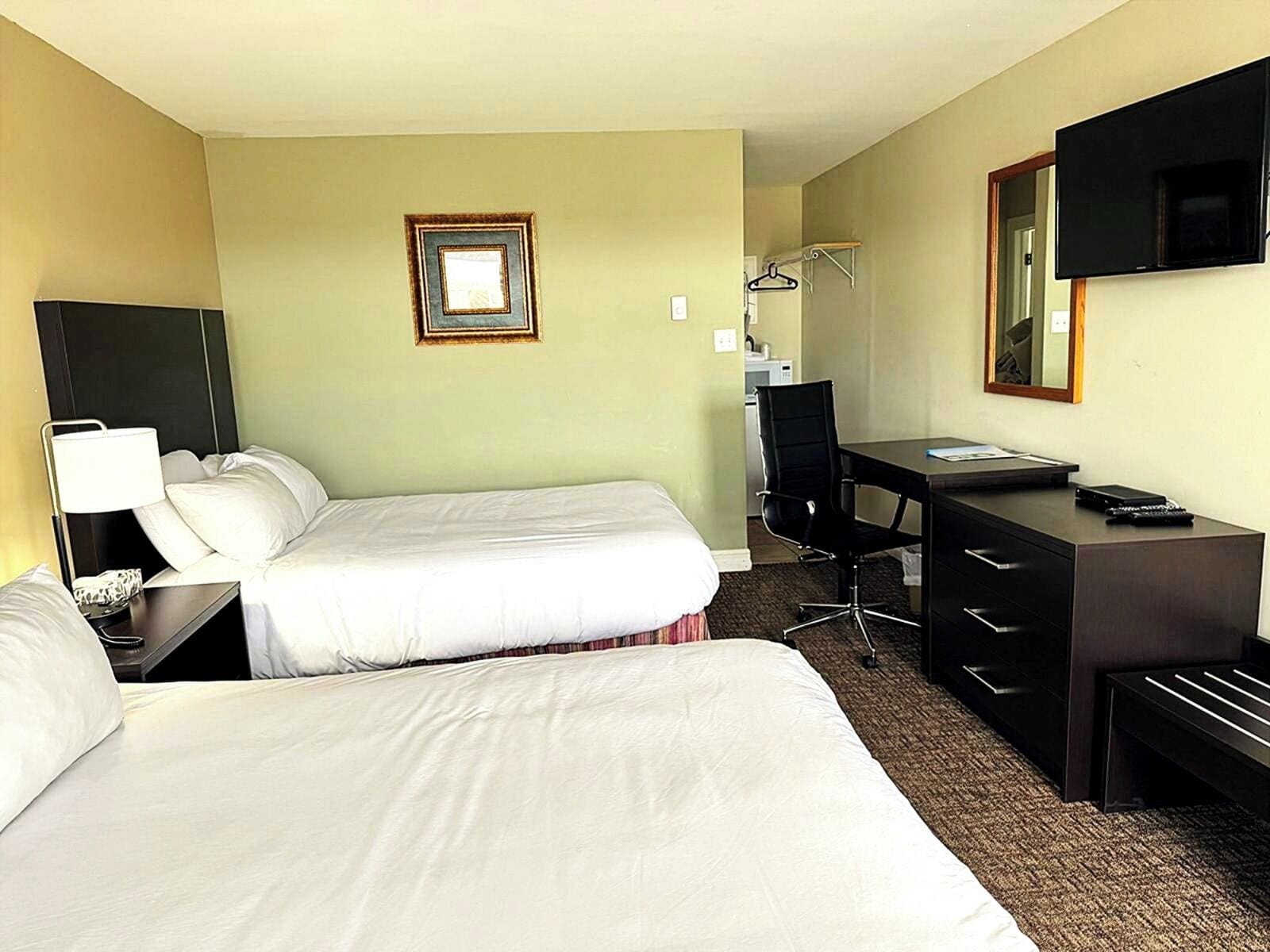 Desk, free WiFi, bed sheets