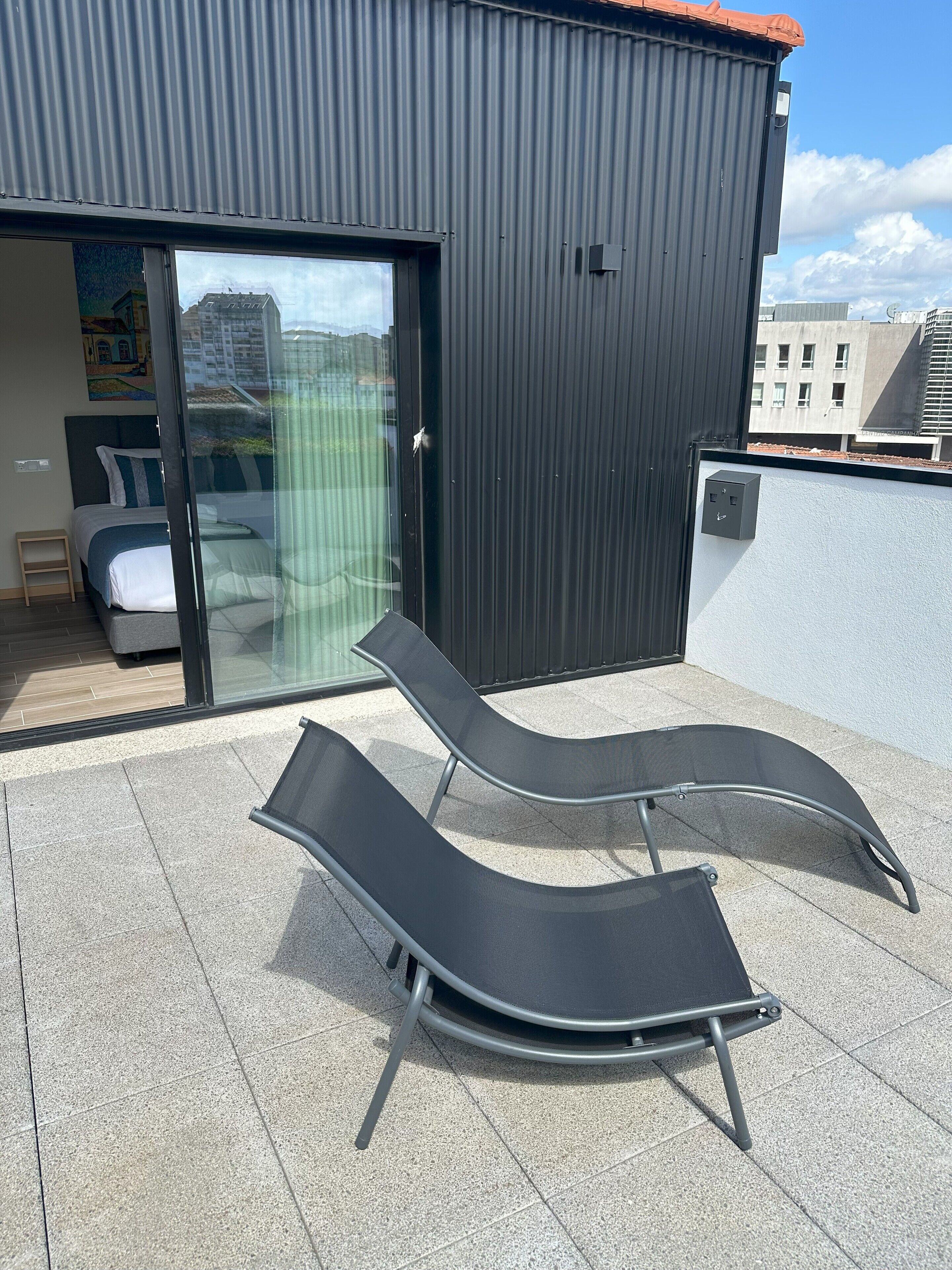 Doppia Deluxe, vista città | Biancheria da letto ipoallergenica, una cassaforte in camera