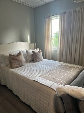 3 bedrooms, WiFi, bed sheets