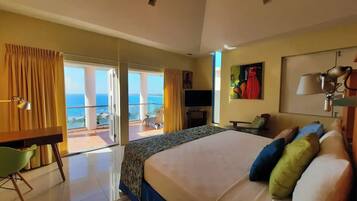 1 bedroom, desk, iron/ironing board, WiFi