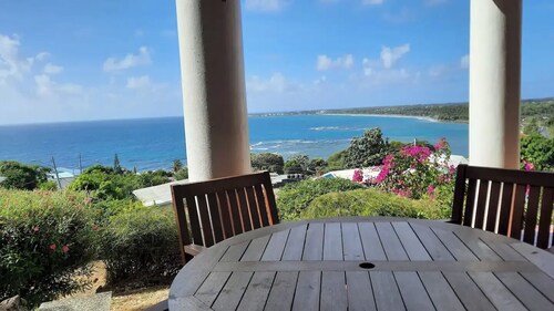 Para Sol Villa spacious w/ stunning Ocean View