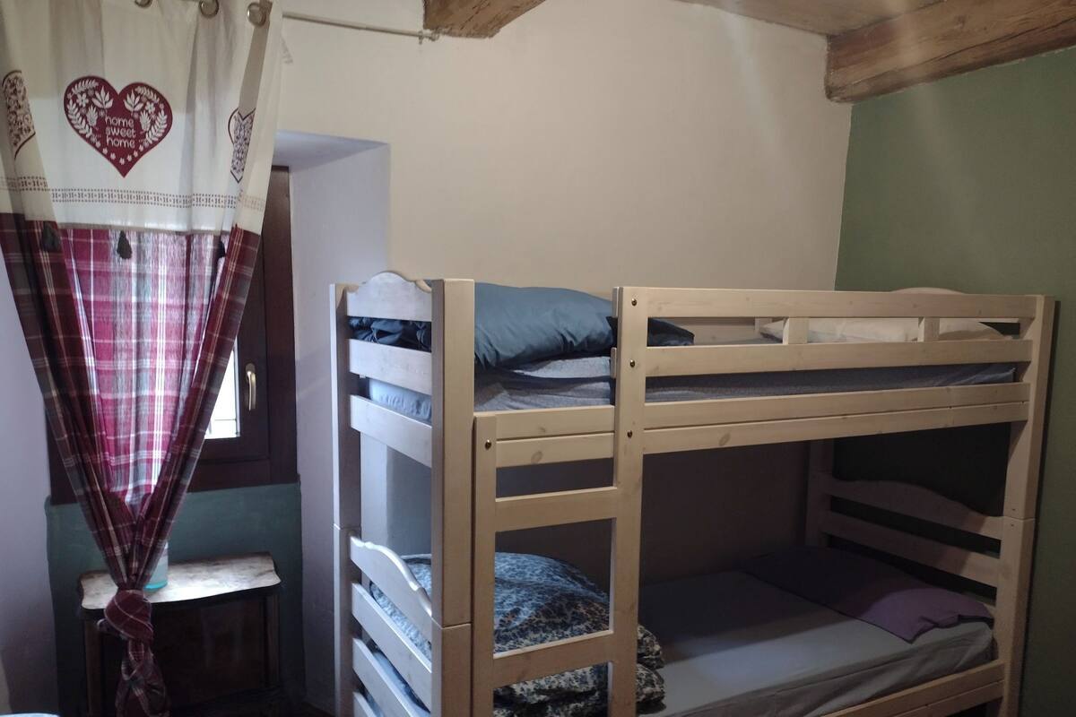 Double Room, Shared Bathroom, Mountain View