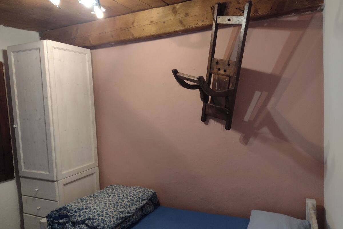 Twin Room, Shared Bathroom, Mountain View